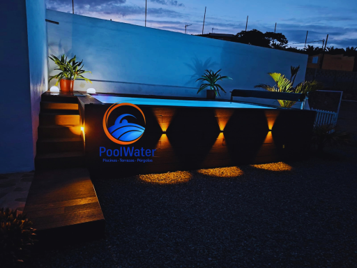 Piscina de 5x3x1.20 mts. medida exterior.
